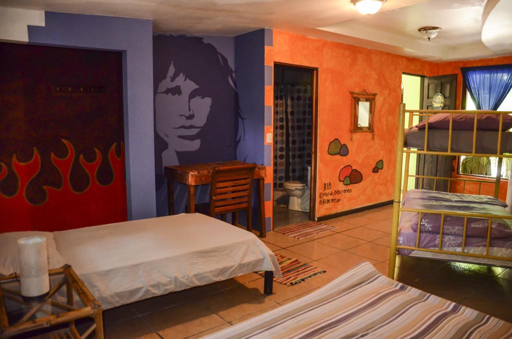 Pura Vida Hostel Tamarindo Eksteriør billede